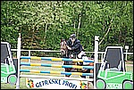 062.jpg
