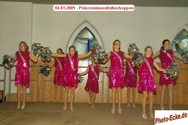 050.jpg
