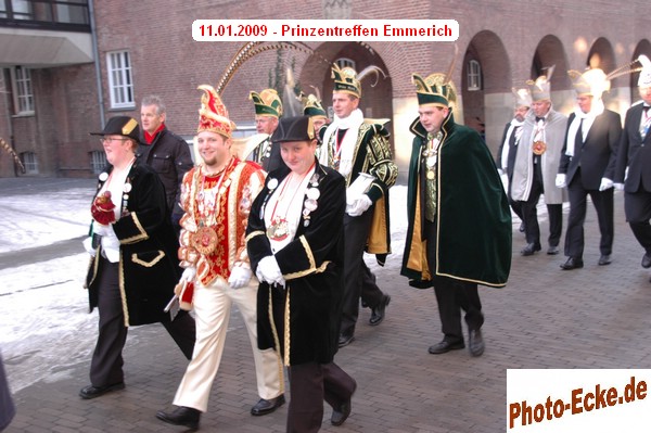070.jpg