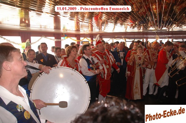 121.jpg