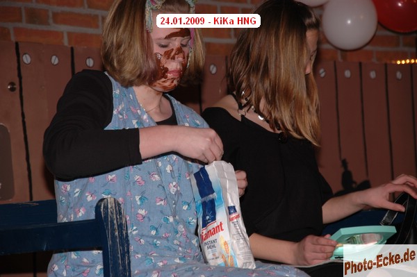 096.jpg