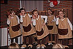 033.jpg