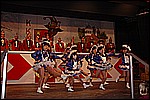 076.jpg