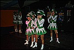 051.jpg