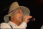 221.jpg