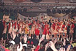 048.jpg