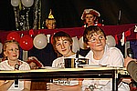 043.jpg