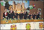 076.jpg