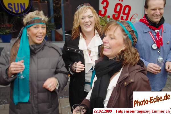096.jpg