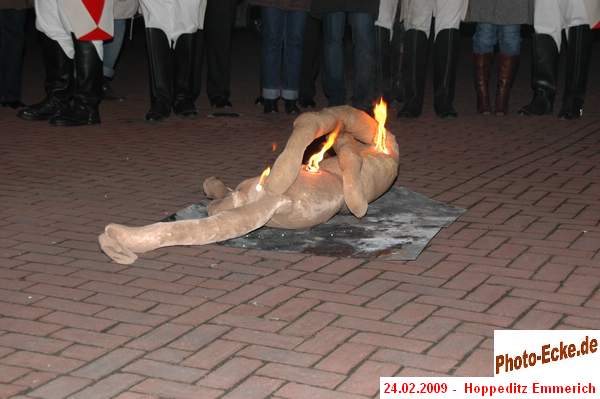 030.jpg