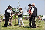 013.jpg