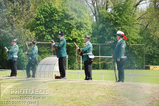 054.jpg