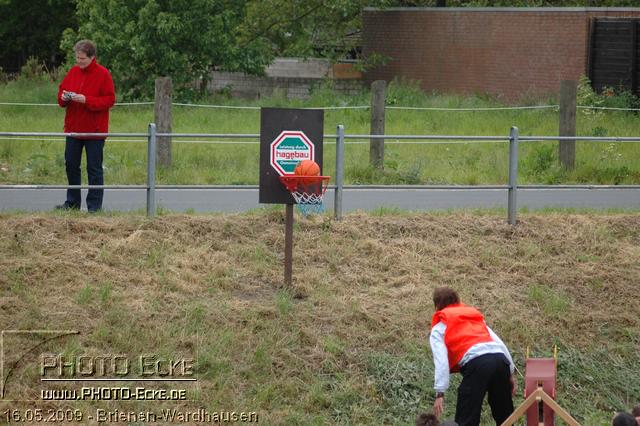070.jpg