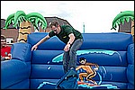 052.jpg