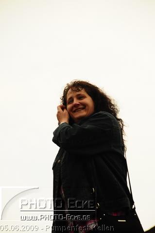 050.jpg