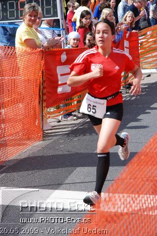 011.jpg