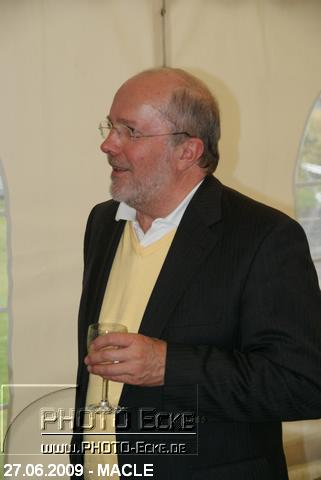127.jpg