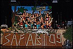 042.jpg