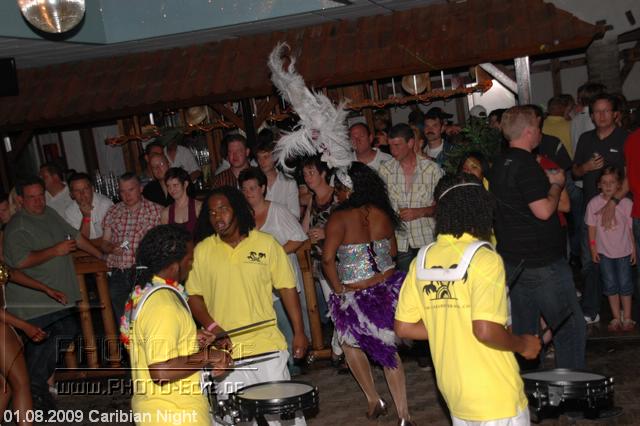 070.jpg