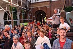042.jpg