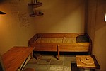 011.jpg