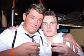 071.jpg