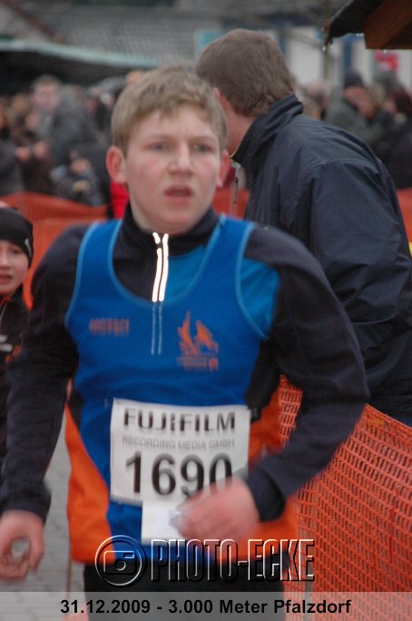 050.jpg